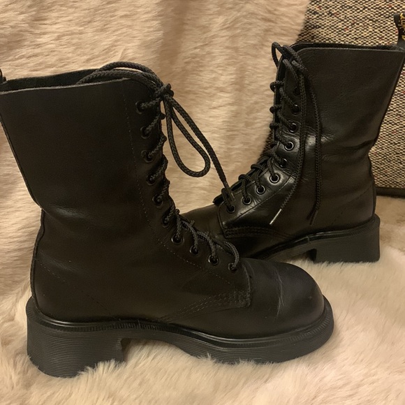 Vintage Dr Martens - Made in England - Picture 15 of 15